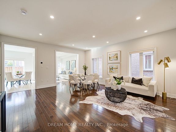 5th image of 36 Everett St