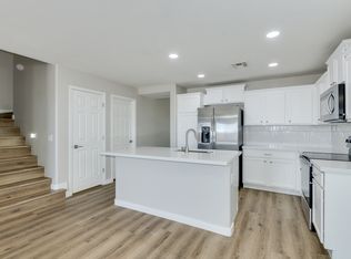 4825 E Silverbell Rd, San Tan Valley, AZ 85143