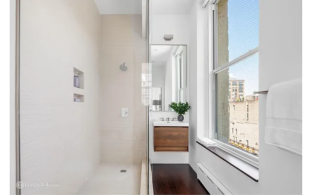 Rented by Douglas Elliman | media 18