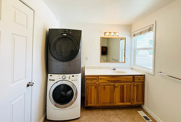 119 E Leslie Ave #2 — Photo 13