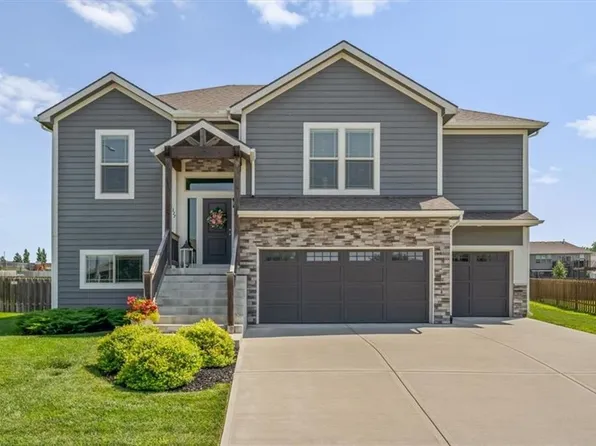 1327 N 161st Ter, Basehor, KS 66007