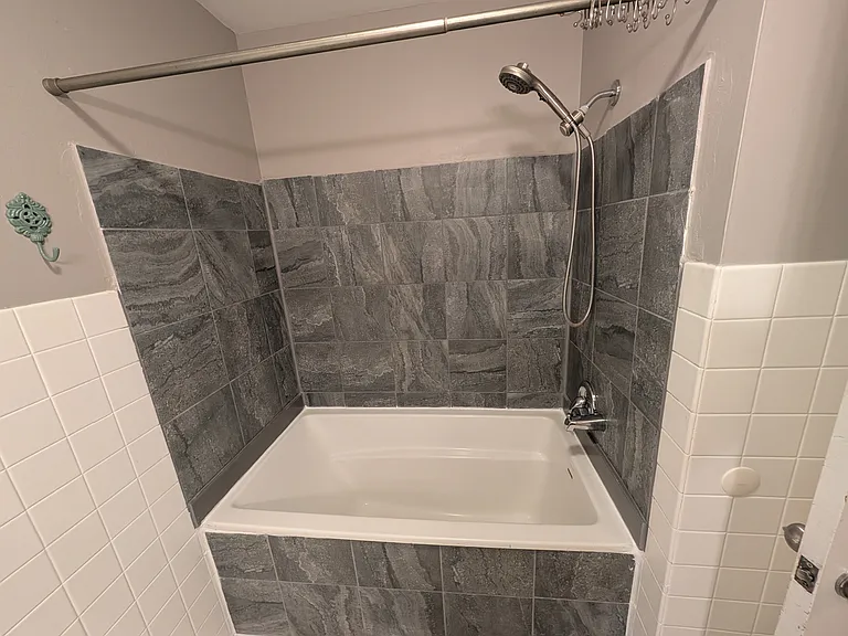 736 W Hinsdale Ave — Photo 7