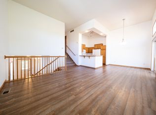 4892 Bluff Heights Trl SE, Prior Lake, MN 55372