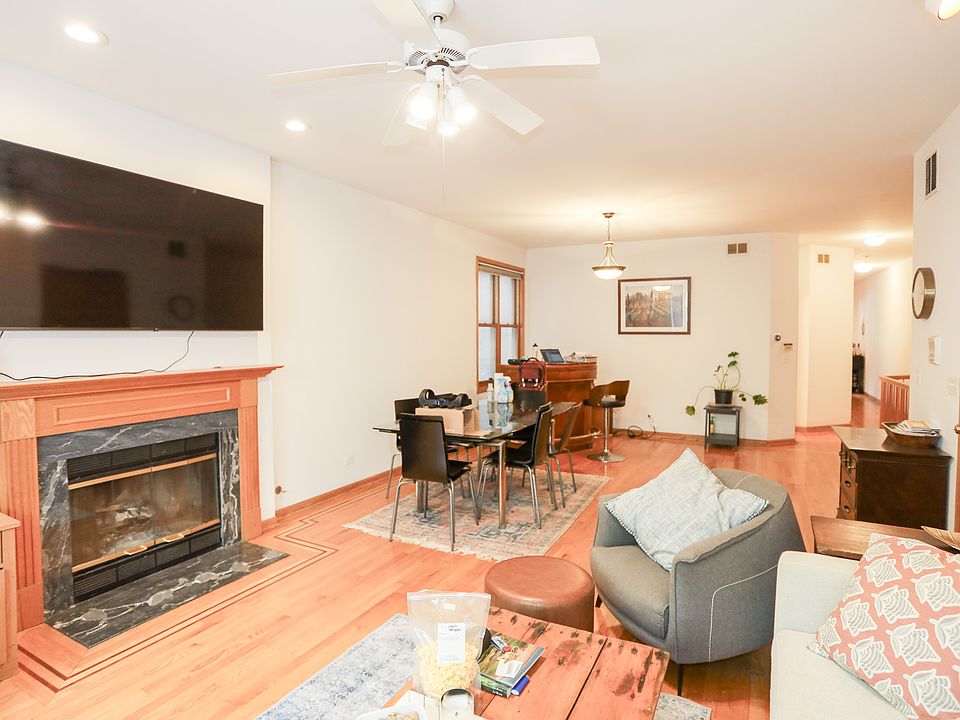 1st image of 1940 W Diversey Pkwy APT 2W