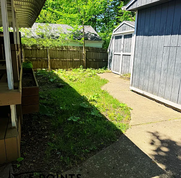 601 W Glendale St — Photo 6
