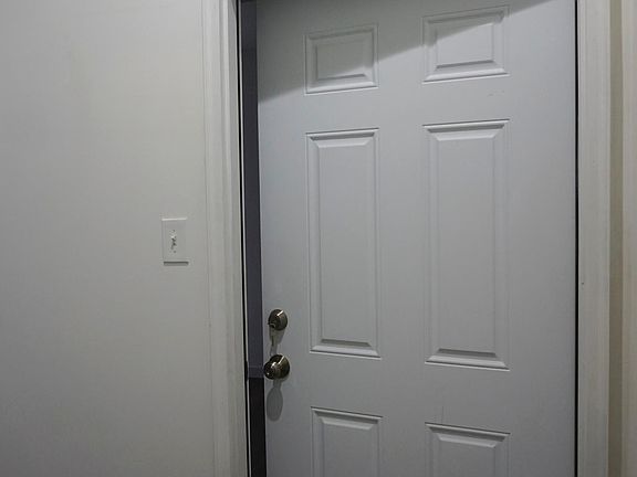 3rd image of 2735 N 13th St #2