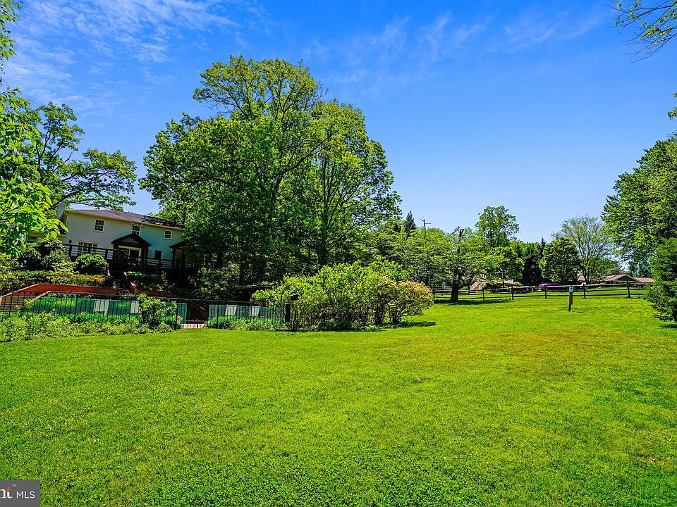 2112 Twin Mill Ln, Oakton, VA 22124 Zillow
