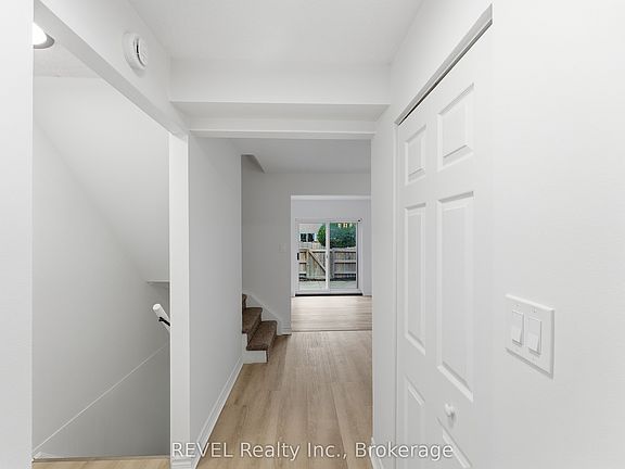 5th image of 151 Linwell Rd #15