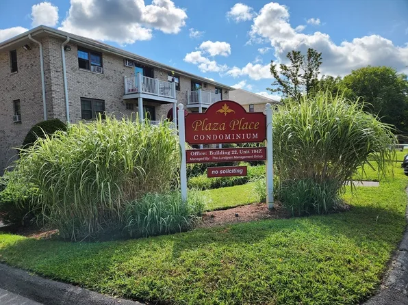 16 Kenmar Dr Unit 144, Billerica, MA 01821