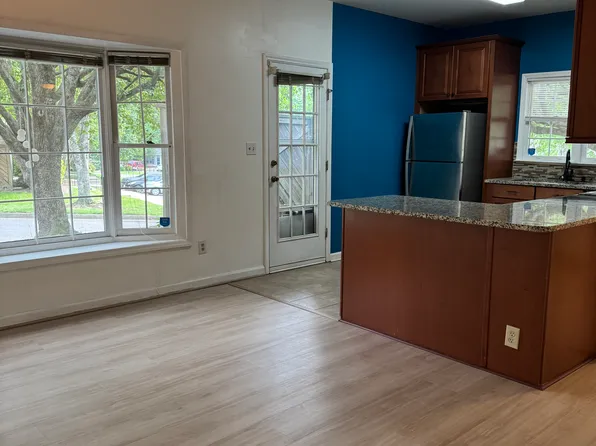 84 Forest Oaks Dr, Durham, NC 27705