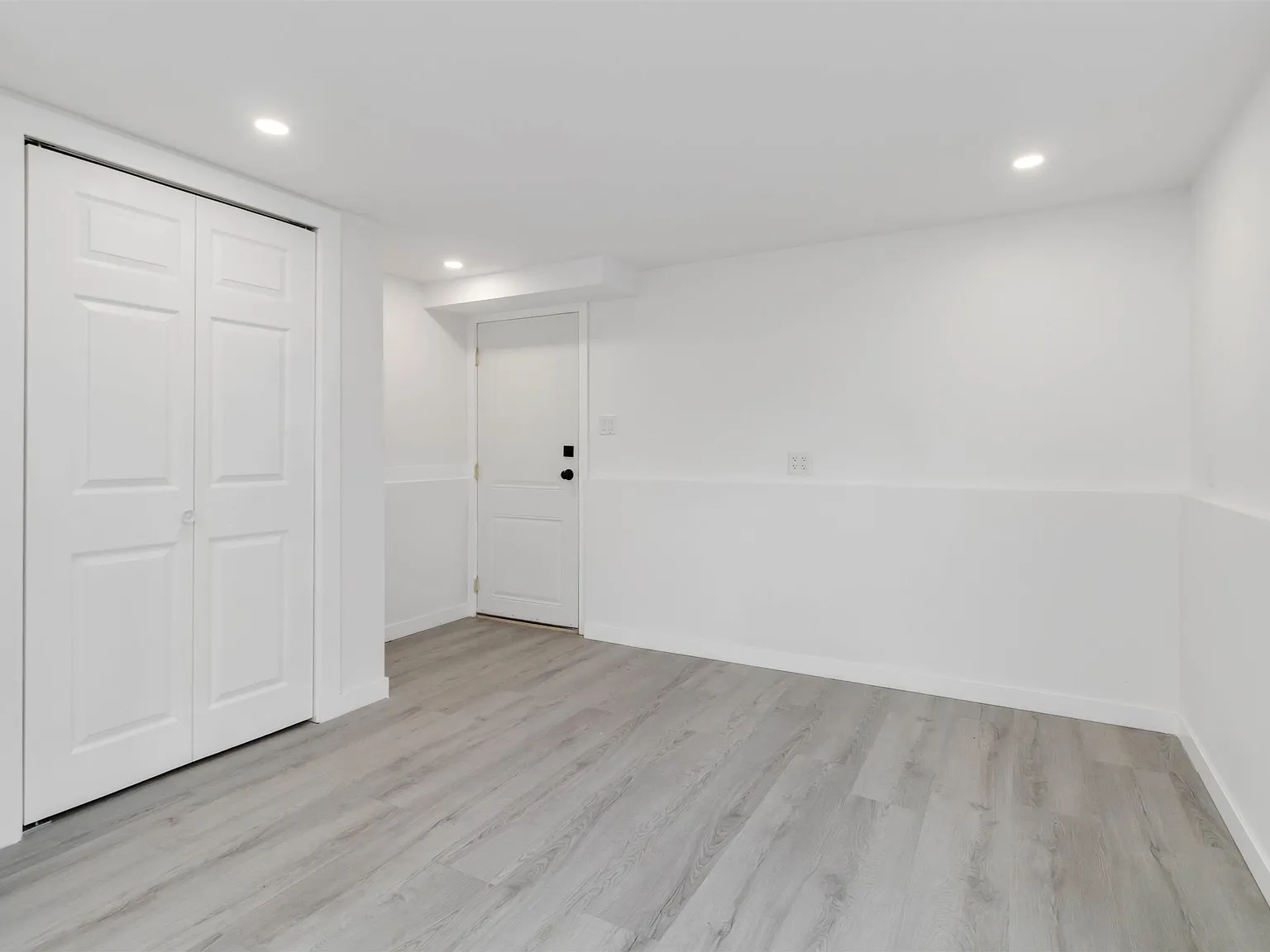 3 bed, 1276 sqft, $1,800 — Photo 2
