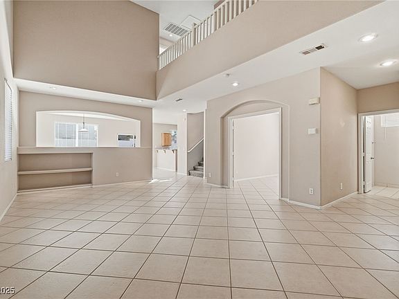 4th image of 119 Willow Dove Ave