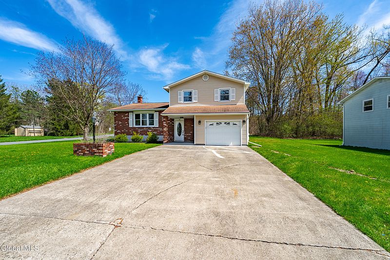 2nd image of 50 Fairlawn Drive