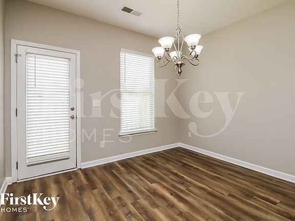 5th image of 428 Rankin Cir