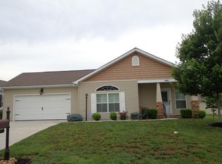 1127 Gregory Valley Dr, Sevierville, TN 37876