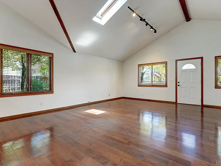 3947 Huron Ave #A — Photo 13