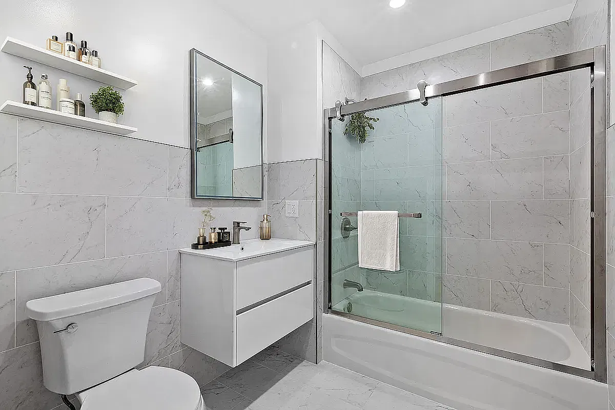 1419 Herkimer Street — Photo 4