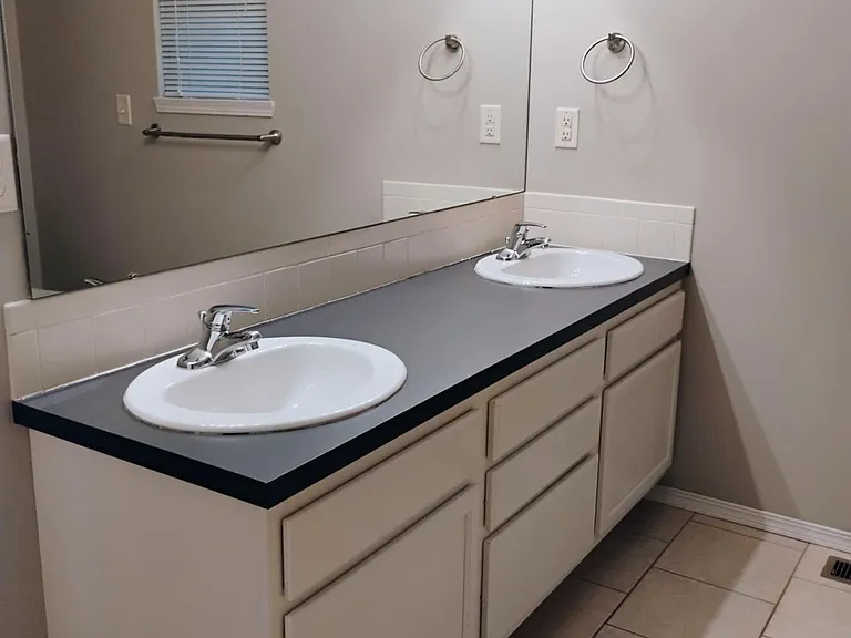 1818 N Nickelton Ct — Photo 17