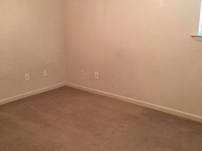 1 Robin Hood Rd #B — Photo 7