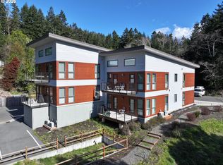 94353 Leith Rd, Gold Beach, OR 97444