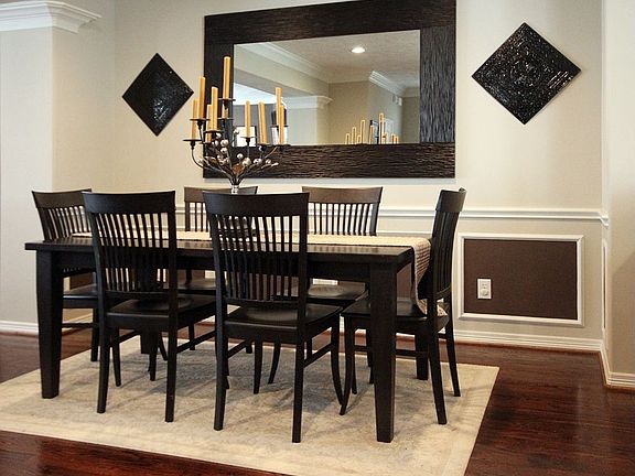Formal Dining Room.Formal Dining Room 