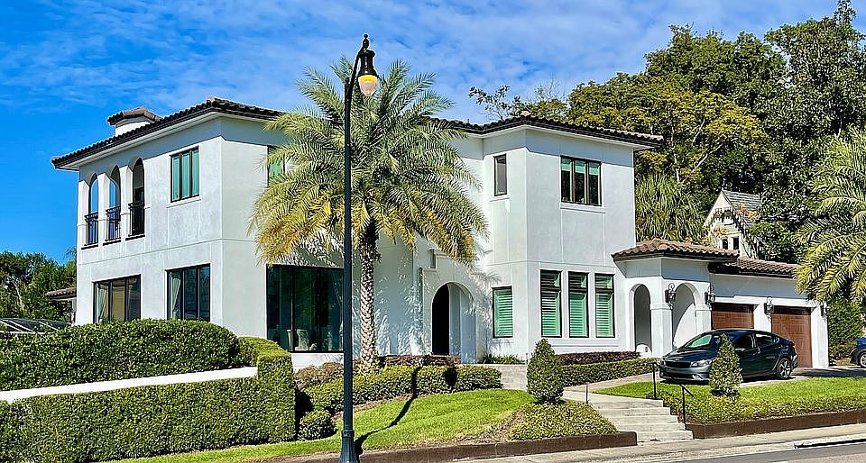 2nd image of 921 Osceola Ave