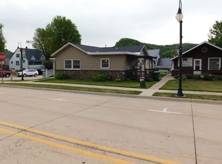 22 2nd St, Marquette, IA 52158