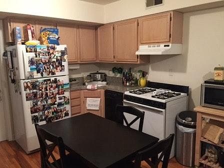 2nd image of 131 Clinton St APT 2L