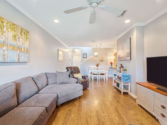 5th image of 123 Amistad Dr
