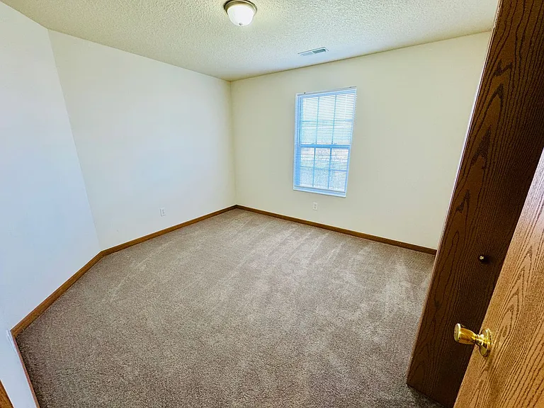 Briarwood Apartments and Villas — Photo 44