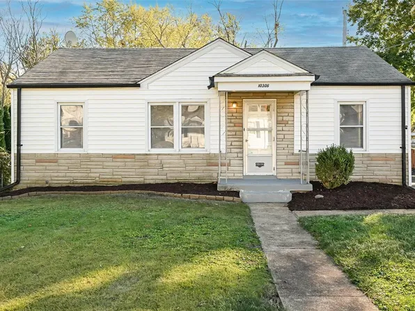 10306 Saint Henry Ln, Saint Ann, MO 63074