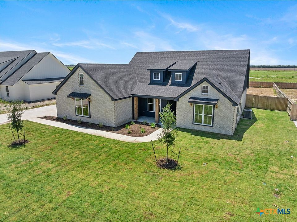 1st image of 1823 Ember Dr