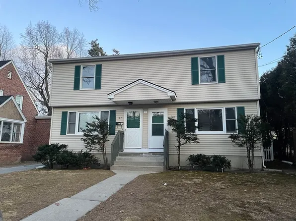 107-109 Ontario St, Springfield, MA 01104