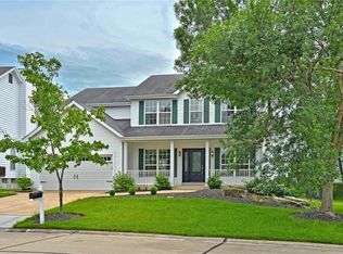 4 Eads Ct, O'Fallon, MO