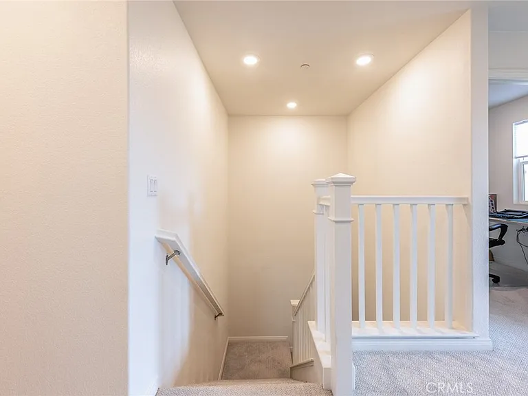 4058 E Coronado Privado — Photo 32