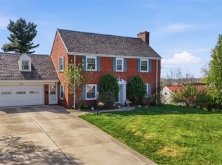 1067 Blackridge Rd, Pittsburgh, PA 15235
