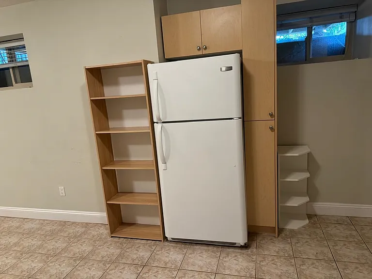 1425 Cornell Ave — Photo 10