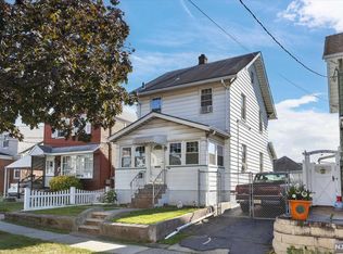 7 Laurel Pl, East Rutherford, NJ 07073