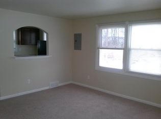31 Alton St, Aberdeen, MD 21001