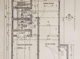 10752 N Sherman Grove Ave, Sunland, CA 91040