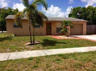 7670 SW 1st St, Pompano Beach, FL 33068
