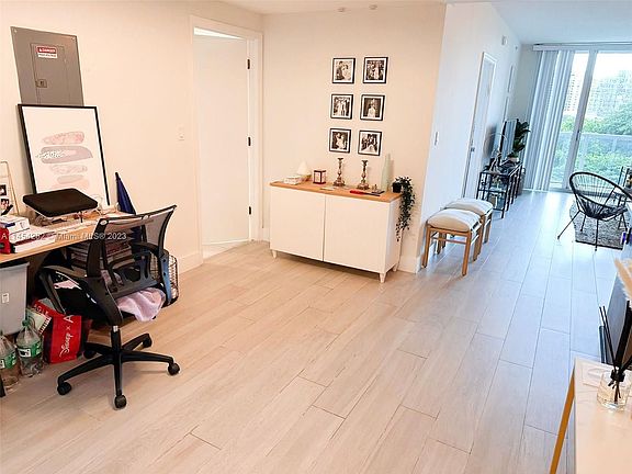 2nd image of 500 Brickell Ave APT 600