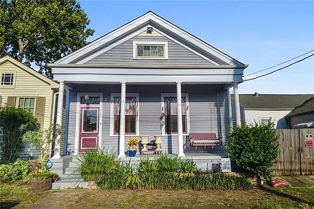 1st image of 618 Soniat St