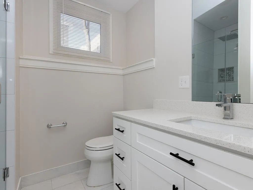 3 bed, 1346 sqft, $3,400 — Photo 4