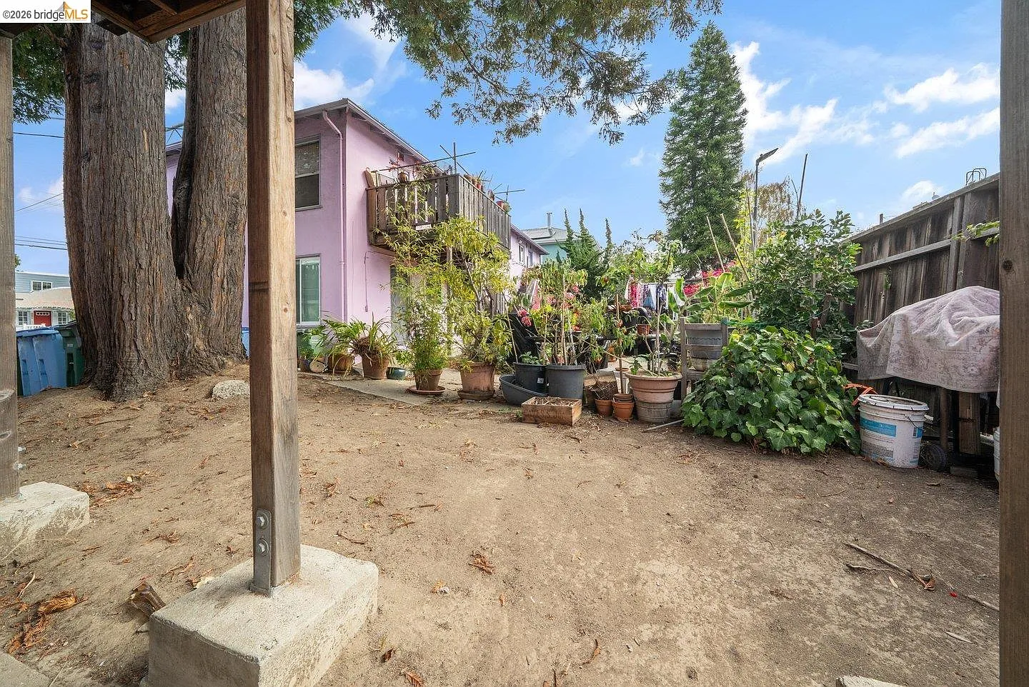 1 bed, 1.0 bath, 633 sqft, $1,950 — Photo 2
