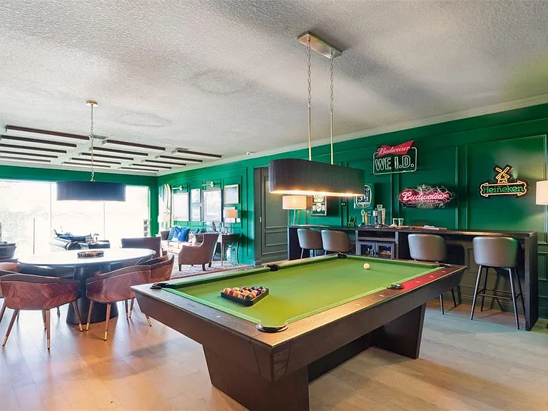 7556 John Hancock Dr — Photo 40