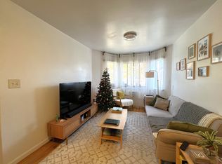 52-16 94th St #2F, Elmhurst, NY 11373