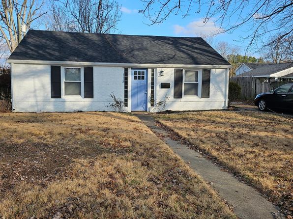 118 S Kenmore Dr