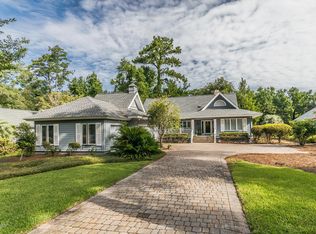 562 Island Cir E, Saint Helena Island, SC 29920