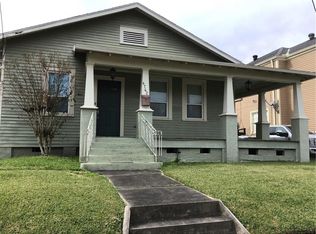 4742 Demontluzin St, New Orleans, LA 70122